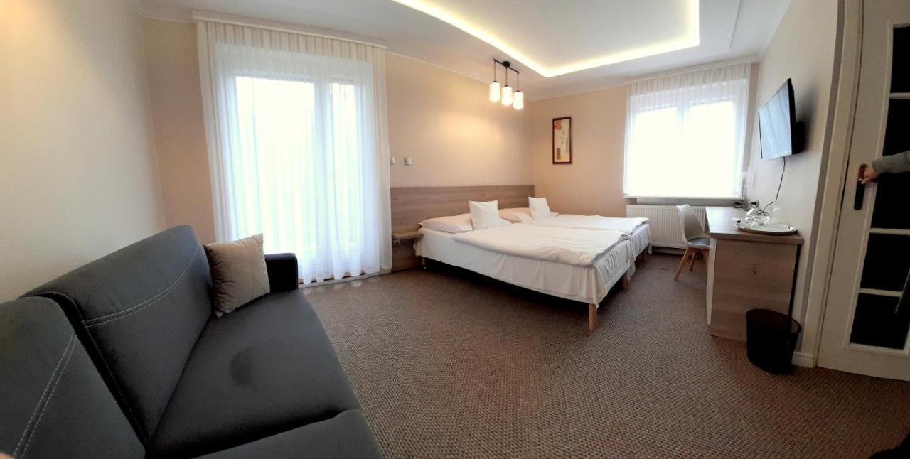 Dom Nad Rzeka Hotel Skwierzyna Eksteriør billede