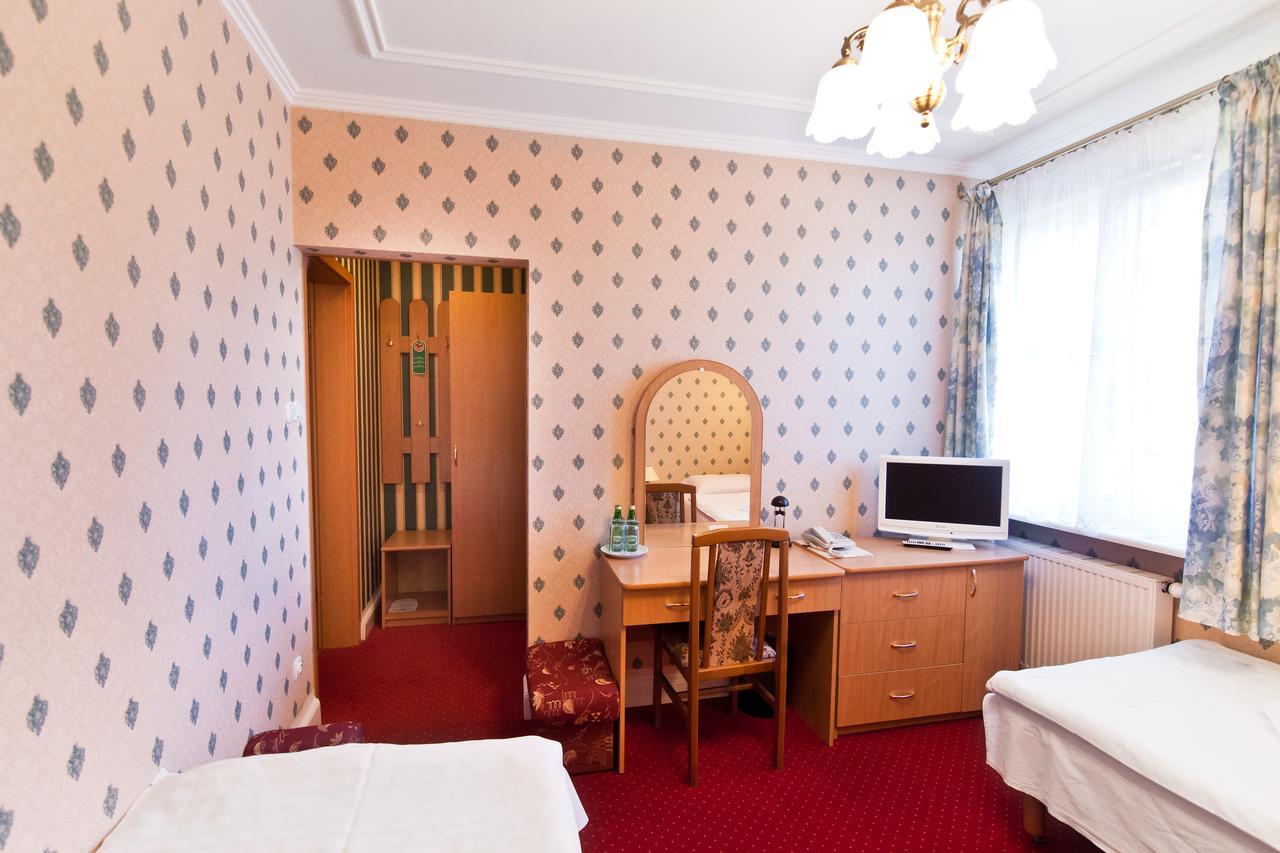 Dom Nad Rzeka Hotel Skwierzyna Værelse billede