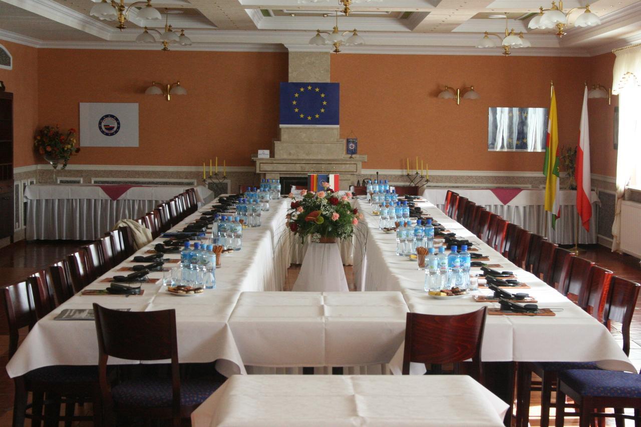 Dom Nad Rzeka Hotel Skwierzyna Eksteriør billede