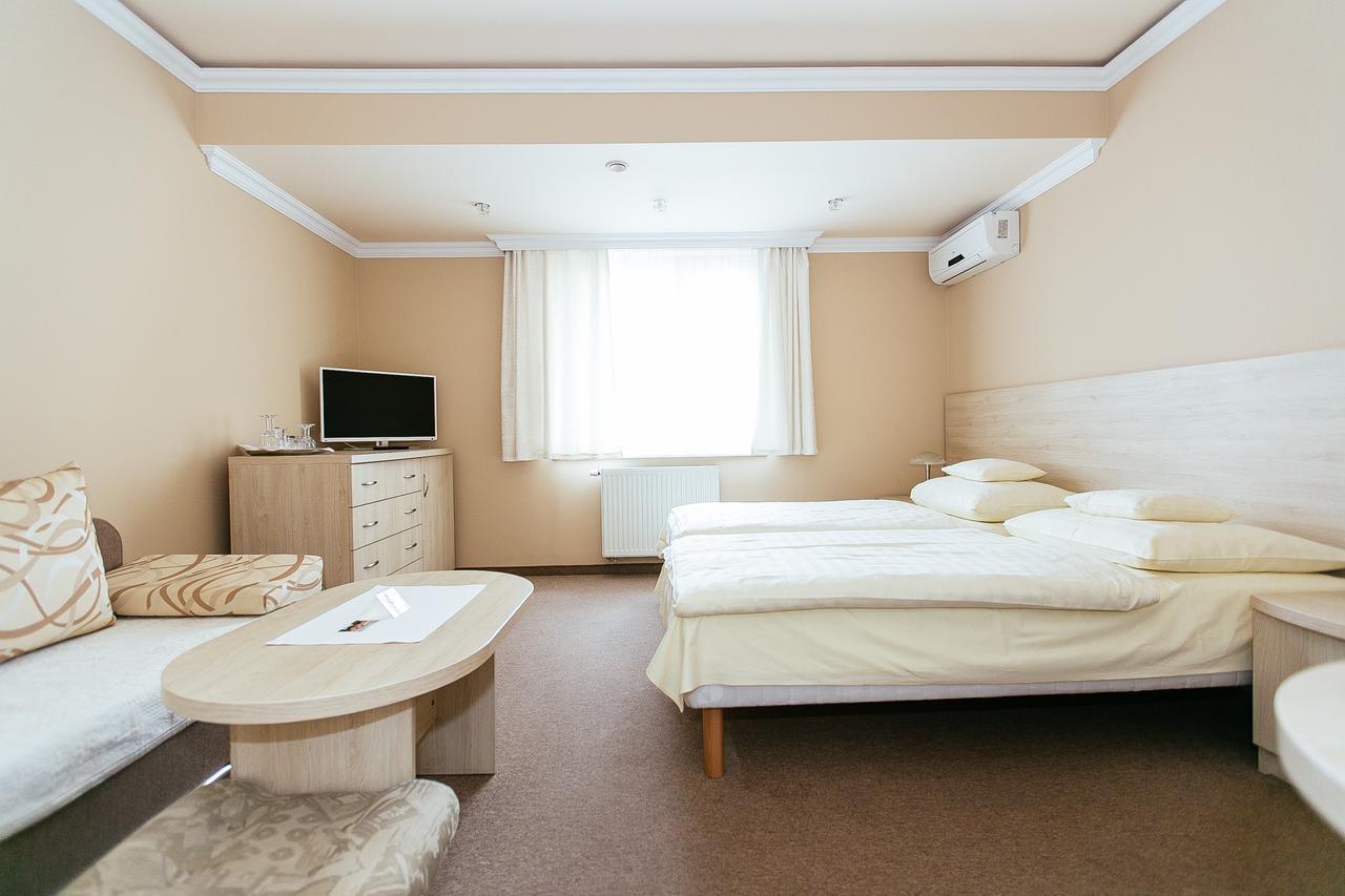 Dom Nad Rzeka Hotel Skwierzyna Eksteriør billede