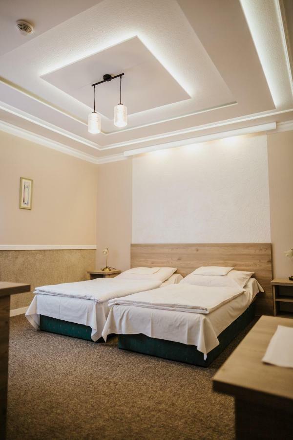 Dom Nad Rzeka Hotel Skwierzyna Eksteriør billede