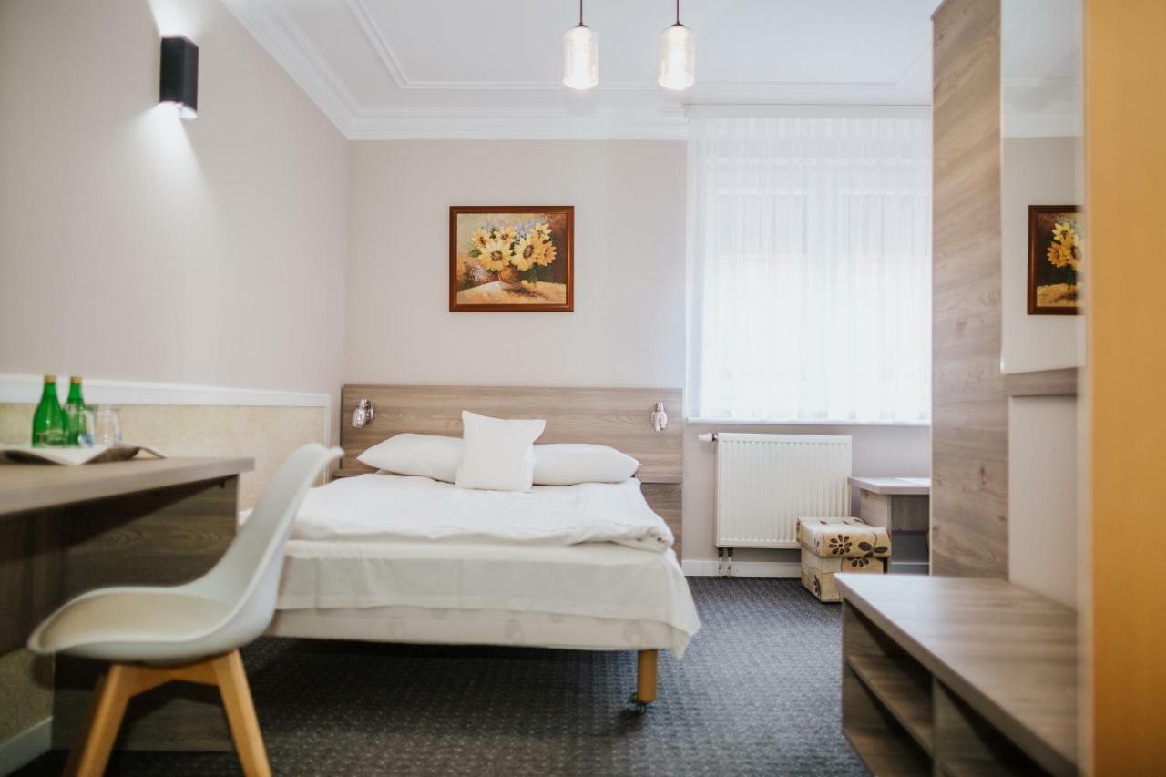 Dom Nad Rzeka Hotel Skwierzyna Eksteriør billede